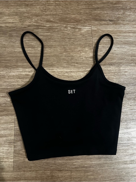 SET Active Tops - SET Active Cropped Black Tank